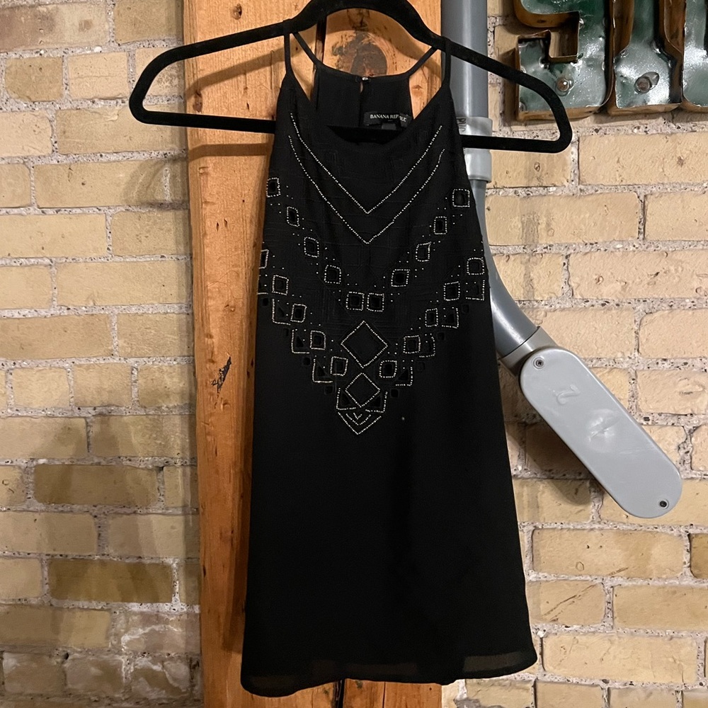 Banana Republic Tank Spaghetti Strap Scoop Neck Top in Black